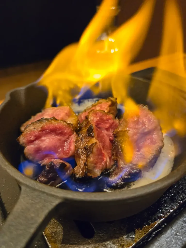 黒毛和牛ファイヤーステーキ​　